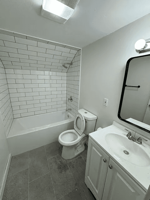 4126 Ginnett Rd photo 12
