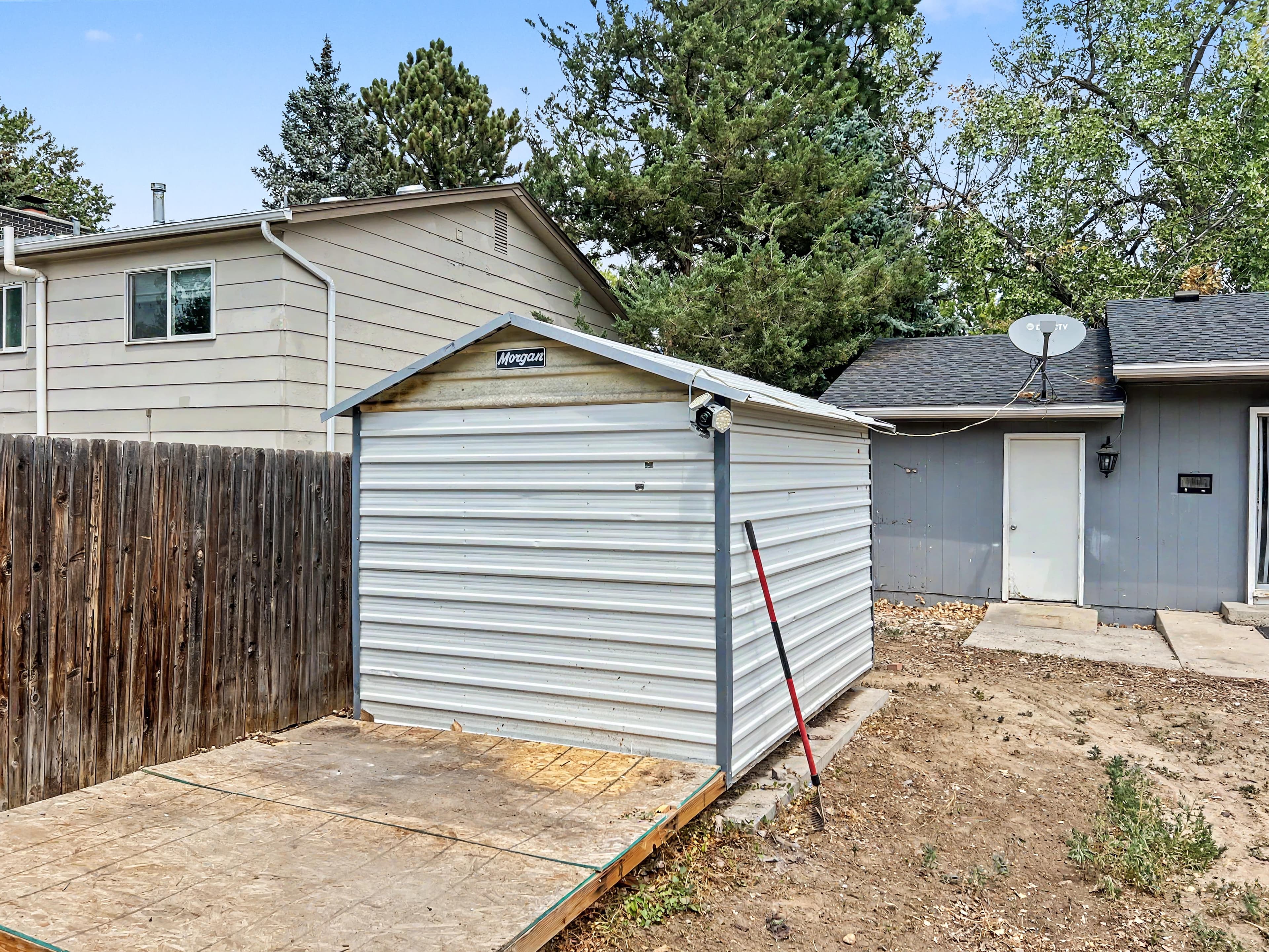 16518 E Wesley Ave photo 9